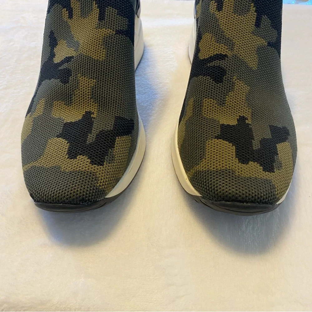 Steve Madden Mykala Camouflage Wedge Sneakers